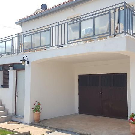 Studio Apartments Shanti Zara Esterno foto