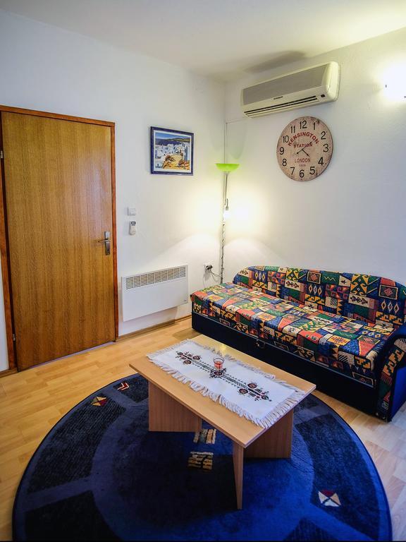 Studio Apartments Shanti Zara Camera foto