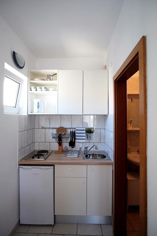 Studio Apartments Shanti Zara Camera foto