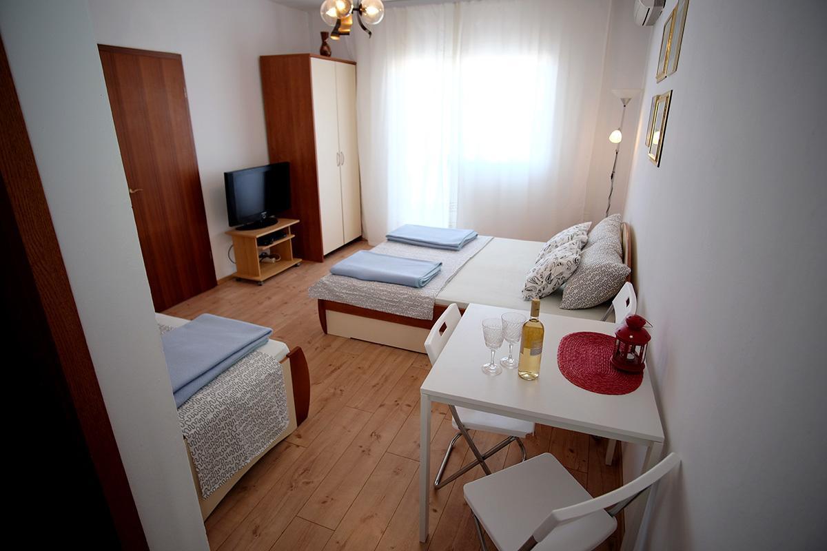 Studio Apartments Shanti Zara Camera foto